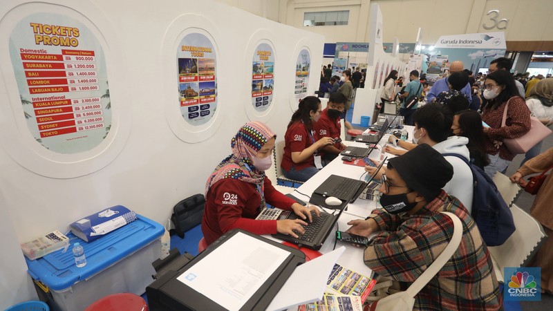 Garuda Indonesia Travel Fair (GATF) 2022 di Hall 3A, Indonesia Convention and Exhibition (ICE), BSD City, Jumat (28/10/2022). (CNBC Indonesia/Andrean Kristianto) Garuda Indonesia Travel Fair (GATF) 2022 di Hall 3A, Indonesia Convention and Exhibition (ICE), BSD City, Jumat (28/10/2022). (CNBC Indonesia/Andrean Kristianto)
