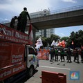Kantor Kemenkes Didemo Buruh, Ada Apa Ya?