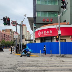 Covid-19 di China Makin Mengerikan, Lockdown di Mana-Mana
