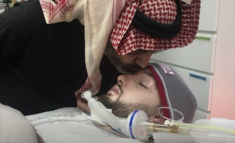 Pangeran Al Waleed bin Khaled bin Talal Koma selama 17 Tahun (Tangkapan Layar)