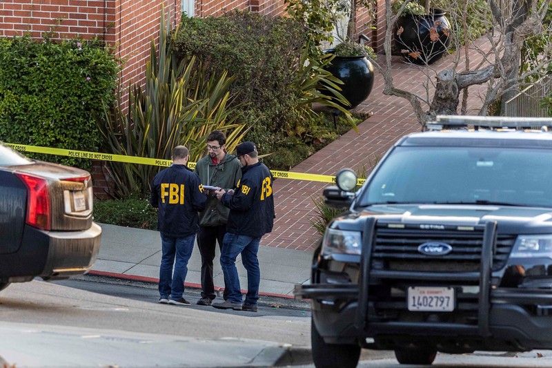 Members of law enforcement work outside the home of U.S. House Speaker Nancy Pelosi after her husband Paul Pelosi was violently assaulted during a break-in at their house in San Francisco, California, U.S., in this screen grab taken from video October 28, 2022. KGO TV via ABC via REUTERS. ATTENTION EDITORS - THIS IMAGE HAS BEEN SUPPLIED BY A THIRD PARTY MANDATORY COURTESY ABC AFFILIATE KGO/NO RESALE