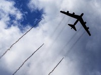 Bomber Nuklir AS Wara-wiri Dekat Korut, Kim Jong Un Ancam Begini