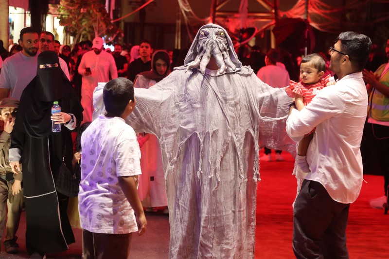 Perayaan Halloween dimulai di Riyadh, Arab Saudi , setelah Boulevard diubah menjadi arena pesta kostum dengan tajuk “Akhir Pekan Menakutkan