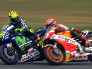 Rossi soal Sepang Clash: Marquez Berusaha Bikin Jatuh Berkali-kali
