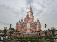 Disney Kabur dari Twitter ke Instagram, Ada Peran Yahudi