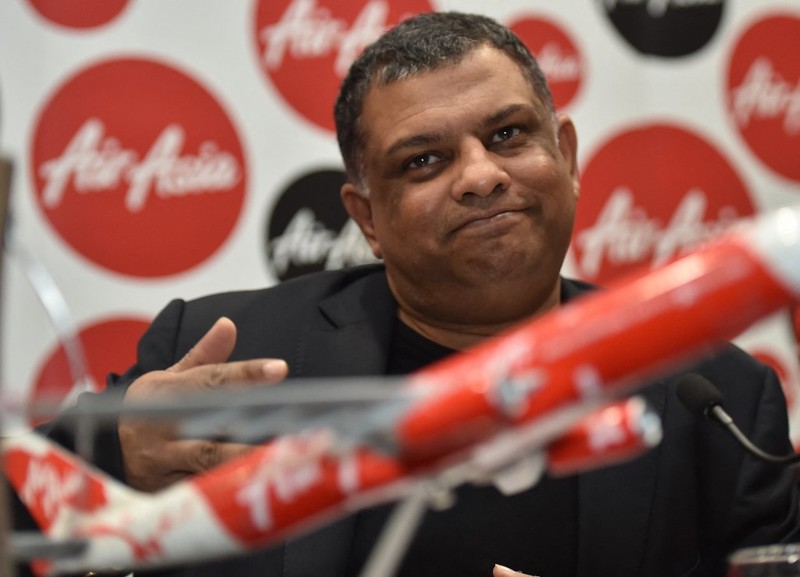 CEO Grup AirAsia, Tony Fernandes berbicara pada konferensi pers di Sydney pada 12 Maret 2015. (AFP/PETER PARKS) CEO Grup AirAsia, Tony Fernandes berbicara pada konferensi pers di Sydney pada 12 Maret 2015. (AFP/PETER PARKS)