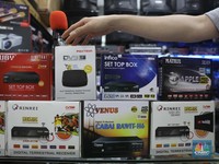 Jawa Timur Gak Bisa Nonton TV Analog Lagi, Cek Harga STB Ori