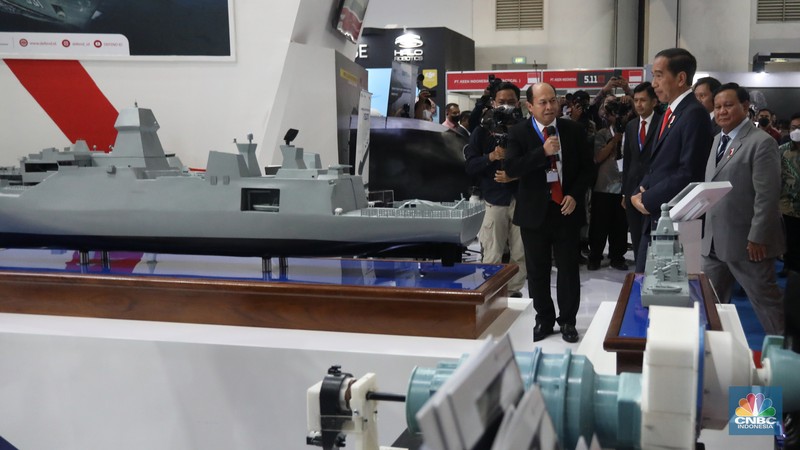 Presiden Joko Widodo (Jokowi) menghadiri Indo Defence 2022 Expo & Forum di JIExpo Kemayoran, Jakarta Pusat, Rabu (2/11/2022). (CNBC Indonesia/Andrean Kristianto)