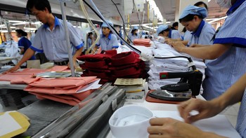 Tolong! Gelombang PHK-Deindustrialisasi Parah Ancam Industri TPT RI