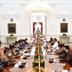 Kata Hasto PDIP Kabinet Jokowi Sedang 'Panas', Istana Buka Suara