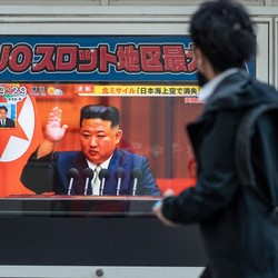 Makin Panas, Korea Utara Lagi-lagi Tembakkan Rudal Balistik