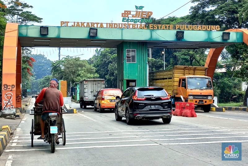 Kawasan industri Pulo Gadung yang dikelola PT Jakarta Industrial Estate Pulogadung (JIEP) bakal dipindah ke wilayah Subang, Jawa Barat. (CNBC Indonesia/ Muhammad Sabki)