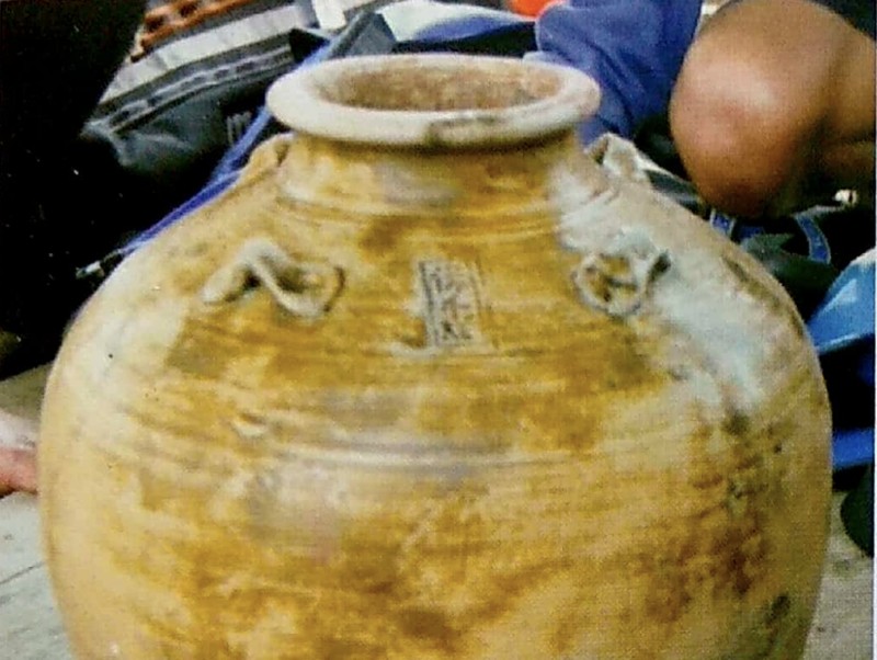 Harta karun dibawah laut di Provinsi Kepulauan Riau. Harta karun dibawah laut di Provinsi Kepulauan Riau. Balai Pelestarian Cagar Budaya Provinsi Sumatra Barat, Riau, Dan Kepulauan Riau Tahun 2015 (Tangkapan Layar kemdikbud.go.id)