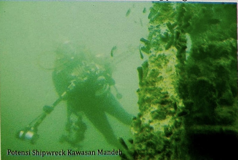 Harta karun dibawah laut di Provinsi Kepulauan Riau. Harta karun dibawah laut di Provinsi Kepulauan Riau. Balai Pelestarian Cagar Budaya Provinsi Sumatra Barat, Riau, Dan Kepulauan Riau Tahun 2015 (Tangkapan Layar kemdikbud.go.id)