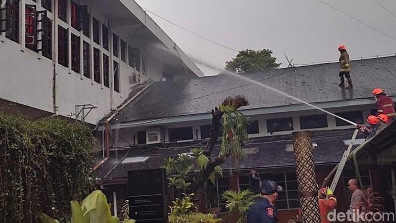Kebakaran di Balai Kota Bandung, Jl Wastukencana. (Foto: Wisma Putra/detikJabar)
