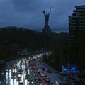 Pasukan Mundur, Ganti Rudal & Hacker Rusia Hancurkan Ukraina