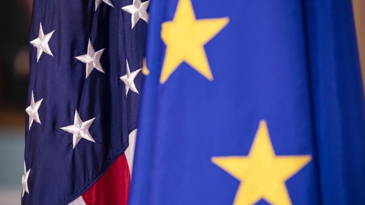 WASHINGTON, DC - FEBRUARY 07: The European Union and United States flags on display before a meeting with US Secretary of State Mike Pompeo and EU High Representative For Foreign Affairs And Security Josep Borrell Fontelles at the US Department of State on February 7, 2020 in Washington, DC. (Photo by Samuel Corum/Getty Images)