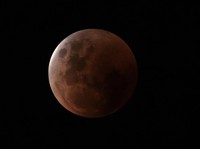 Gerhana Bulan Penumbra 25 Maret Mulai 11.50 WIB, Cek Lokasi Lengkap!