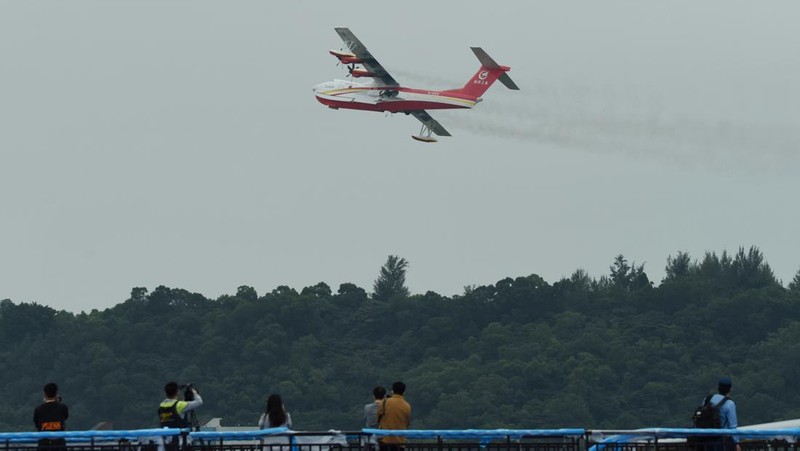 The August 1st Aerobatic Team of the Chinese Air Force performs during the Airshow China in Zhuhai, Guangdong province, China, Nov 8, 2022. (CFOTO/Future Publishing via Getty Images)
