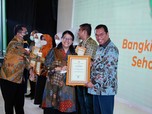 Terapkan Bebas Rokok, Transjakarta Sabet Penghargaan Kemenkes