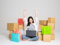 Cara Nikmati Self Reward Tanpa Jadi Miskin