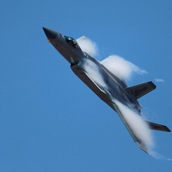 Panas! Jet Tempur China Bentrok dengan Pesawat Militer Kanada