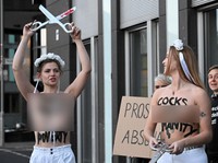 Foto Ramai Wanita Telanjang di Jerman, Protes Prostitusi