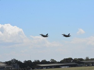 Penjelasan TNI soal 3 Pesawat Tempur F-16 di Langit Jakarta Pagi Ini