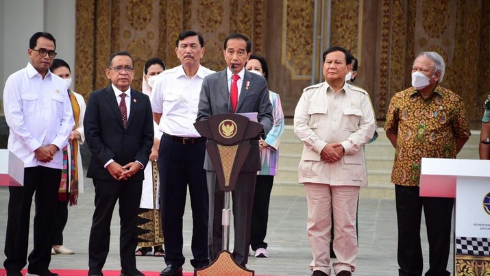 Peresmian Terminal VVIP Bandara I Gusti Ngurah Rai Bali oleh Jokowi Peresmian Terminal VVIP Bandara I Gusti Ngurah Rai Bali oleh Jokowi