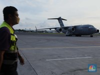 Pesawat Komersil Tak Boleh Nginep di Bali, Kecuali Biden Cs