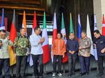 Terungkap! Ini yang Dibahas Jokowi saat Ratas Dadakan di Bali