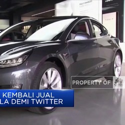 Elon Musk Kembali Jual Saham Tesla Demi Twitter