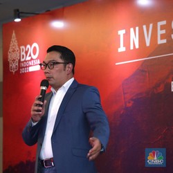 Saat Ridwan Kamil Jualan Proyek Kertajati, Ada yang Mau?