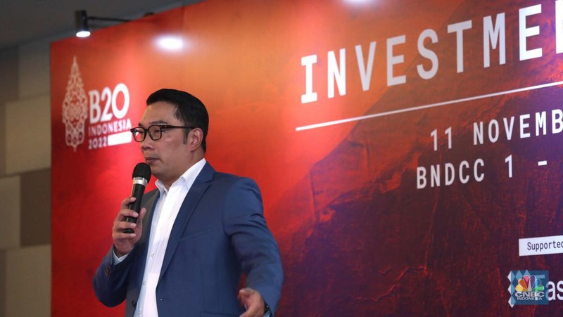 Gubernur Jawa Barat, Ridwan Kamil dalam forum B20 di Bali Nusa Dua Convention Center (BNDCC) Bali, Jumat (11/11/2022). (CNBC Indonesia/Tri Susilo)