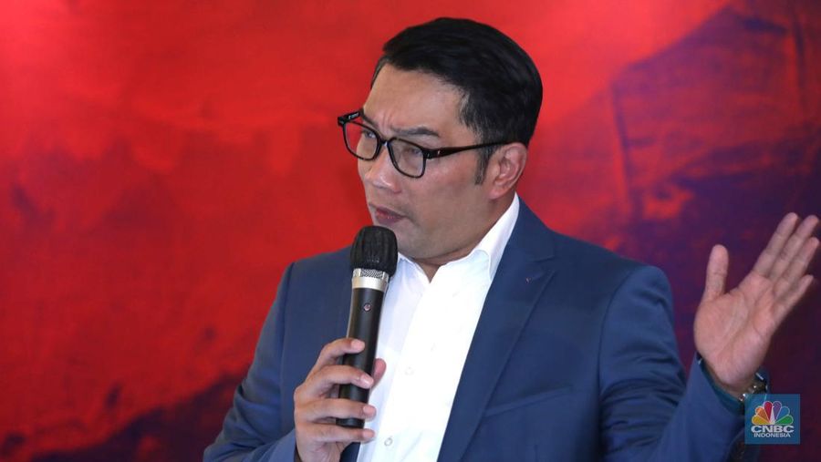 Gubernur Jawa Barat, Ridwan Kamil dalam forum B20 di Bali Nusa Dua Convention Center (BNDCC) Bali, Jumat (11/11/2022). (վ/Tri Susilo)