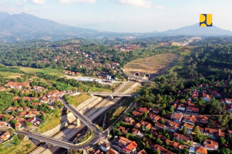 Jalan Tol Cileunyi - Sumedang - Dawuan atau yang akrab disapa Jalan Tol Cisumdawu Seksi 2 dan 3 telah dilaksanakan Uji Laik Fungsi (ULF). Jalan Tol Cileunyi - Sumedang - Dawuan atau yang akrab disapa Jalan Tol Cisumdawu Seksi 2 dan 3 telah dilaksanakan Uji Laik Fungsi (ULF). (Dok.bptj.pu.go.id)
