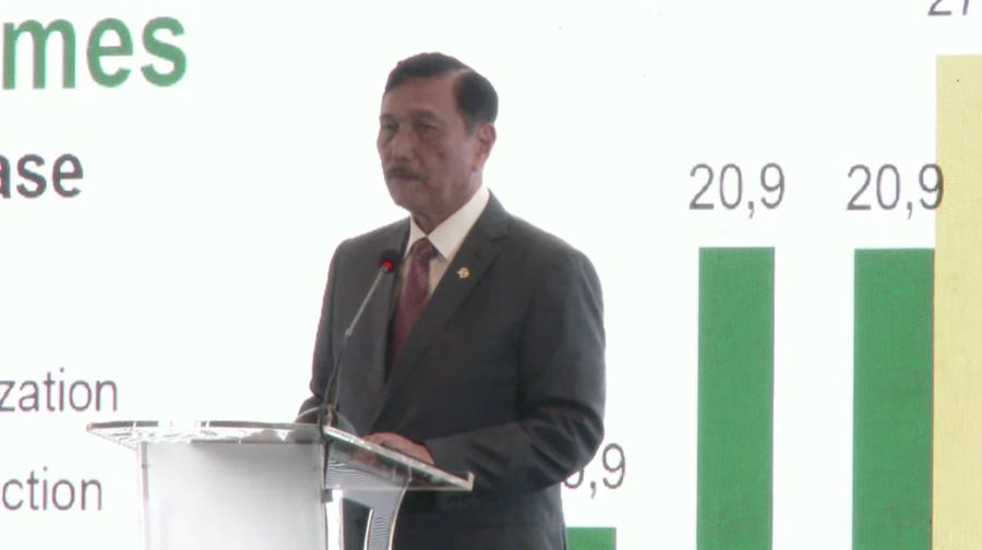 Menko Bidang Kemaritiman dan Investasi (Menko Marves) Luhut Binsar Pandjaitan dalam acara Indonesia Net Zero Summit 2022 : Decarbonization at All Cost. (Tangkapan Layar via Youtube Kadin Indonesia)