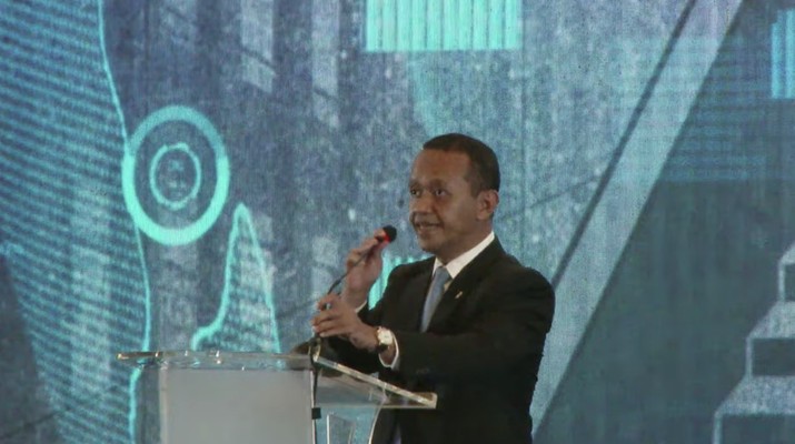 Menteri Investasi/Kepala Badan Koordinasi Penanaman Modal (BKPM) Bahlil Lahaladia dalam acara Indonesia Net Zero Summit 2022 : Decarbonization at All Cost. (Tangkapan Layar via Youtube Kadin Indonesia)