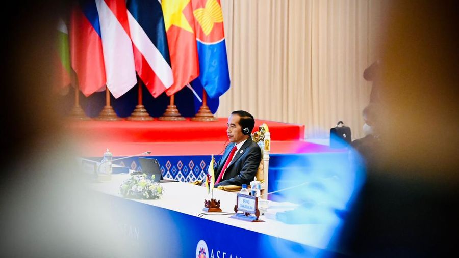 Presiden Joko Widodo menyampaikan beberapa hal penting terkait isu Myanmar yang dapat dijadikan elemen keputusan pada KTT ASEAN Kamboja kali ini.