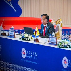 Agenda Hari ke-4 Jokowi di Kamboja: Sowan ke PBB Hingga WEF