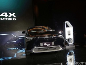 Perpres Kendaraan Listrik Terbaru Hadir, Ini Kata Toyota