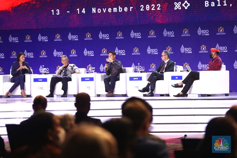 Pembukaan B20 Summit di BNDCC, Nusa Dua, Bali, Minggu (13/11/2022). (CNBC Indonesia/Tri Susilo)