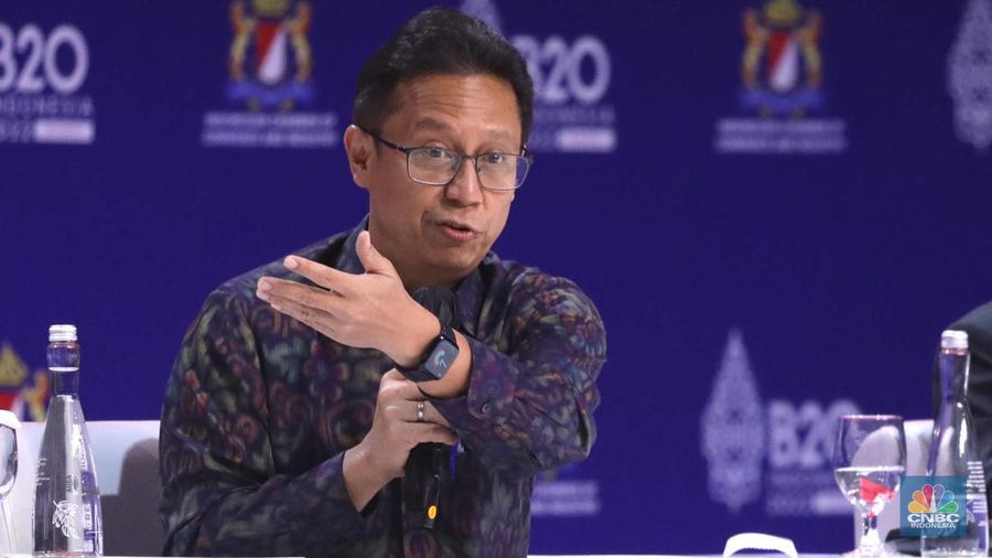 Budi Gunadi Sadikin dalam acara Talk show B20 Summit di BNDCC Nusa Dua Bali, Minggu (13/11/2022). (²©²ÊÍøÕ¾/Tri Susilo)