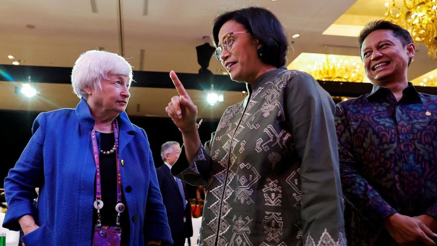Janet Yellen, U.S. Secretary of Treasury and Indonesian Finance Minister Sri Mulyani Indrawati attend the launching of the pandemic fund, ahead of the G20 Summit in Nusa Dua, Bali, Indonesia, November 13, 2022. REUTERS/Willy Kurniawan