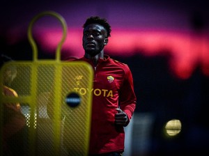 Milan Bisa Fokus Penuh Kejar Tammy Abraham