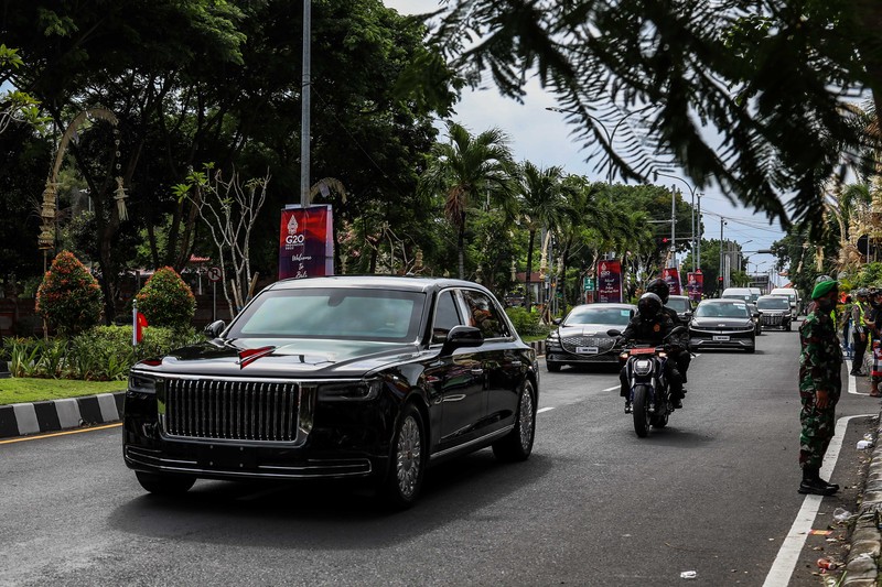 Foto kombo mobil kepresidenan AS cadillac one 