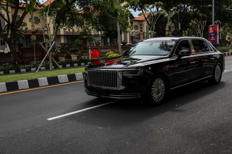 Foto kombo mobil kepresidenan AS cadillac one 