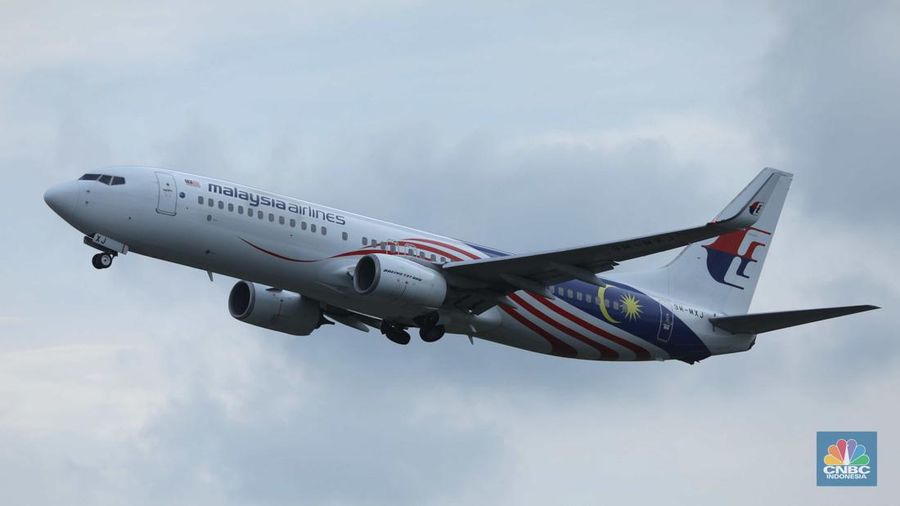 Deretan pesawat tamu negara mulai memenuhi aprone bandara I Gusti Ngurah Rai, Badung, Bali, Senin (14/11/2022).
