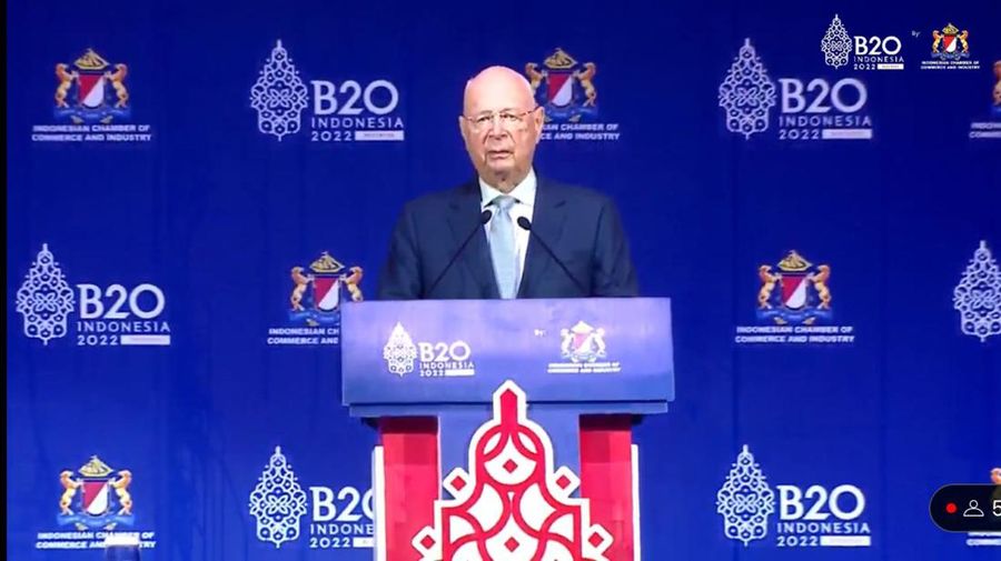 Founder dan Executive Chairman World Economic Forum, Klaus Schwab (Screenshot Youtube B20 Indonesia)