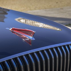 Indomobil (IMAS) Boyong Mobil Mewah China Hongqi ke RI